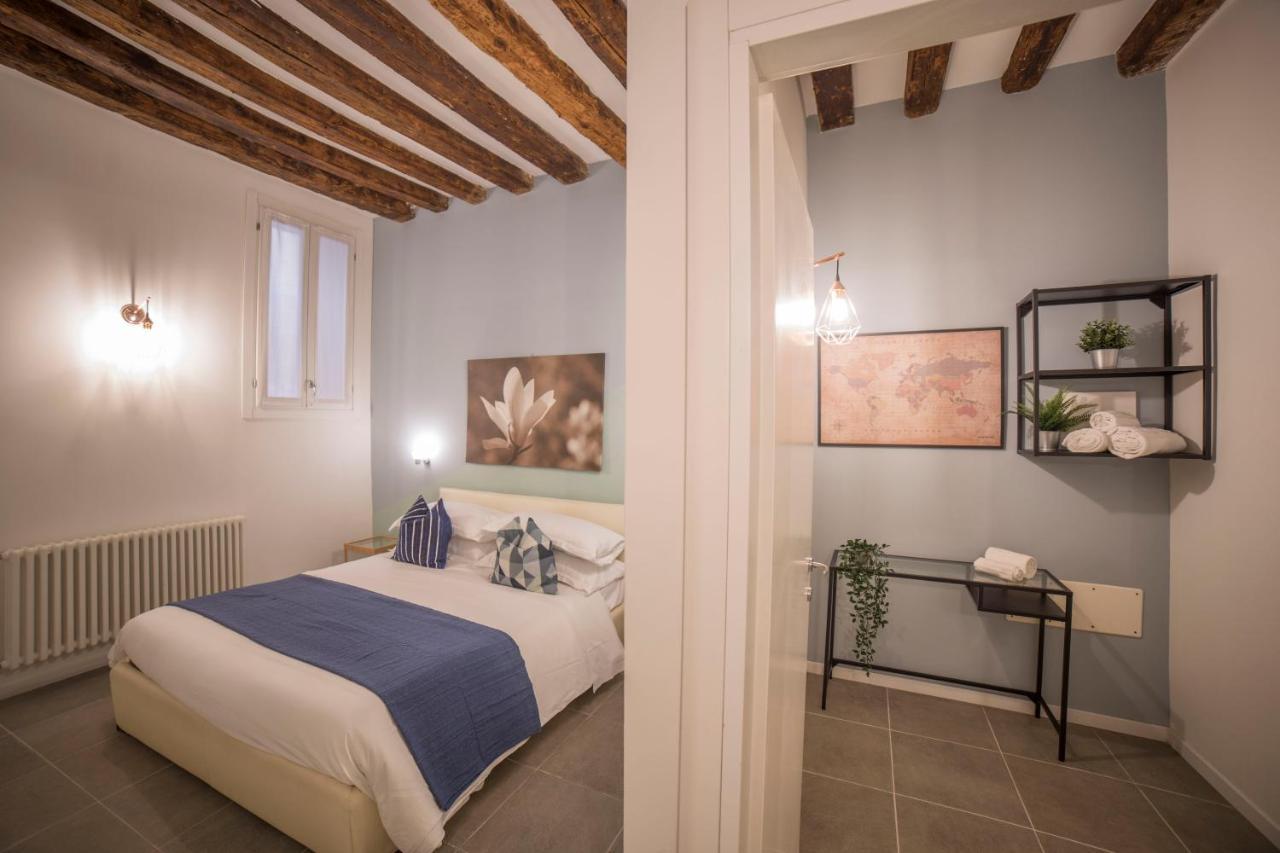 Apartment La Casetta Di Foscolo By Venicevillas Venice